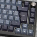 Corsair K65 Plus Wireless im Test: Schlaue Kleinformat-Mecha auf Freibeuter-Art